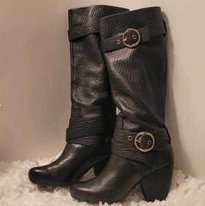 Pebble leather Lucky Brand boots size 9